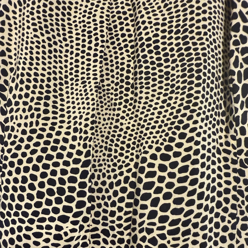 ➕Maggy London Black and Cream Animal Print Dress - Picture 5 of 6